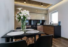 Others 4 Deluxe Apartment Near the Sea