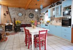 Lainnya 4 Kalavrita Winter Retreat - Homely Spacious Chalet