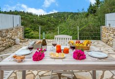 Others 7 Paxoi Sunny Serenity - Kirki s Studio With Jacuzzi