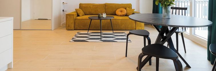 Others ShortStayPoland Szwedzka B71