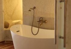 Others 4 Potamia Cave Suites