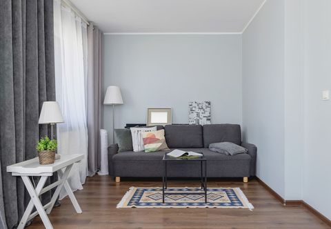 Others 5th Floor Studio in Katowice by Renters