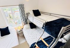 อื่นๆ 6 Pengam House