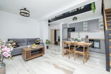 Lain-lain Two-level Apartment by Renters Prestige