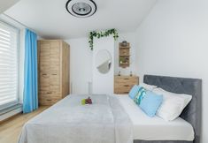 Lain-lain 6 Two-level Apartment by Renters Prestige