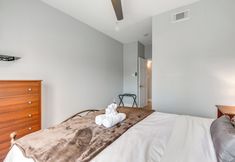 Others 3 Charming Montgomery Condo - Lake & Pool Access!