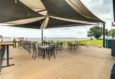 Others 5 Charming Montgomery Condo - Lake & Pool Access!