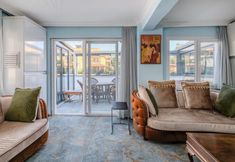 其他 2 Villa With Terrace Right by the Sea in Urla