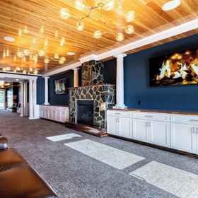 Primary image 1 石头公园, 埃尔斯沃思历史学会 酒店