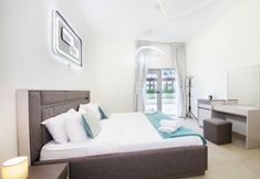Others 5 Silk Valley - Brand new 1B with pool view