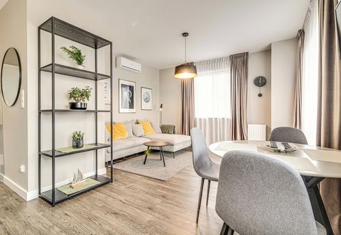 Others RentPlanet - Apartamenty Słonimskiego