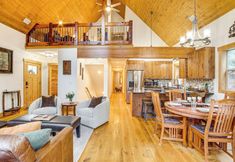 Others 4 Cle Elum Cabin w/ Hot Tub, 4 Grills & Game Room!