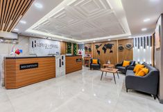 Lainnya 5 Roys Hotel & Suites