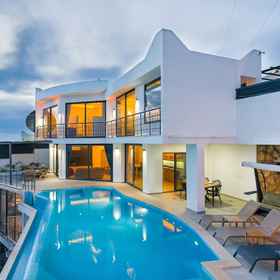 Room 1 자쿠지 인피니티 풀 있는 럭스 빌라 - 모든 방 에어컨 포함, Villa Nordic Dream 호텔