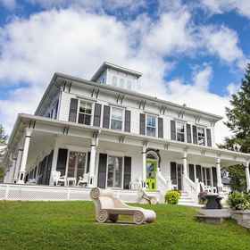 Primary image1The Roxbury at Stratton Falls,特拉华县飯店