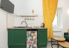 Others 4 Studio 8 Minutes to the Beach by Renters