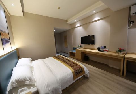 อื่นๆ Gold Floor