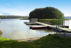 Others 6 Twin Bungalow at Black Lake, Schwarz