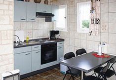 Others 3 Twin Bungalow at Black Lake, Schwarz