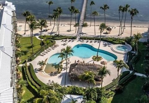 Others Beautiful Unit In One Of The Most Prestigious Condo Complex In Islamorada 2 Bedroom Condo by RedAwning