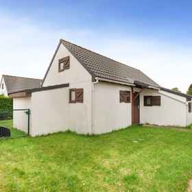 Primary image1Nice Holiday Home by the sea,Statue of Einstein飯店