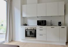 Others 5 Cool Studio Apartment w Private Terrace - 219