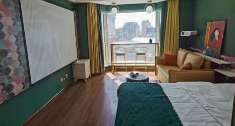 Others 2 Love Holiday Hotel (Dalian Zhongshan Square Railway Station)