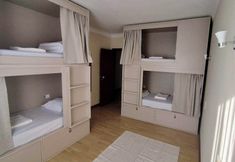 Others 3 Angel by Prada City House