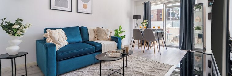 Others Stylish 1-Bedroom with Balcony near Soho