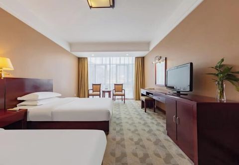Others Zhaojun Mountain Villa (Xingshan High-speed Railway Station)