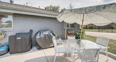 อื่นๆ 2 Pet-friendly Sachse Home w/ Patio, Fire Pit & Yard