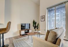 Others 2 Cozysuites - 1BR With Direct Skybridge Access 3