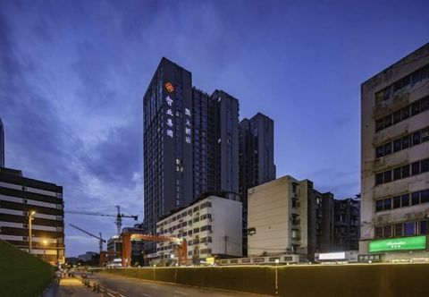 Lain-lain Kevin Hotel