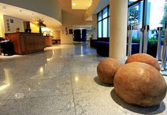 その他 2 Flats at Beach Class Convention by Yolo