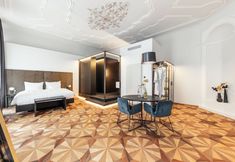 Others 5 META SUITES historic city living