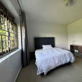 Room 1 Iwacu Hotel, Lao Tangren Hotels