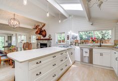 其他 7 Bainbridge Island Group Retreat w/ Pickleball!