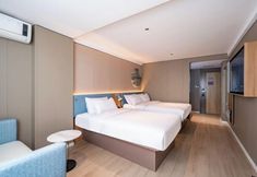 Others 5 Home Inn Neo (Quanzhou Bell Tower West Street)