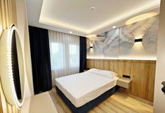 Others 3 Kemer Sunrise Suit