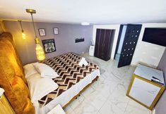 Others 3 $ PROMO $ 11 Bedrooms with bathrooms Aprtmnt + 2 Jacuzzis and a rooftop pool. @Poblado