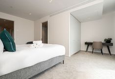 Lain-lain 5 Deluxe Riverside Apartment With City Views