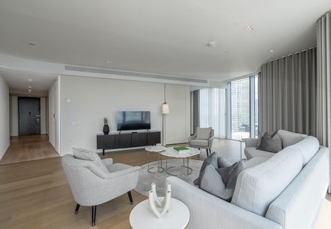 Lain-lain Deluxe Riverside Apartment With City Views