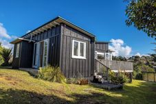 Others Pacific Views - Waiheke Island