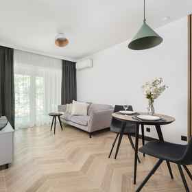 Primary image 1 アパートメント ウィズ エアコン バイ レンターズ プレステージ, ヴロツワフ本駅 ホテル