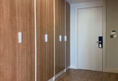 Others 2 Frezya - Exclusively Woman