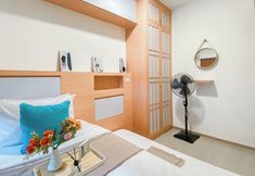 Others 5 Comfort 2Br At Meikarta Apartment Cikarang