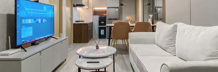 其他 Homey And Modern Look 3Br At Meikarta With Balcon Apartment