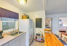 その他 6 Enchanting North Fork Garden Cottage w/ Water View