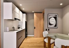 Others 7 w Dazzling 2BR With Fantastic Deco in Unicentro