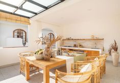 其他 4 Elegant Villa Sunset unit 11min to FINNS